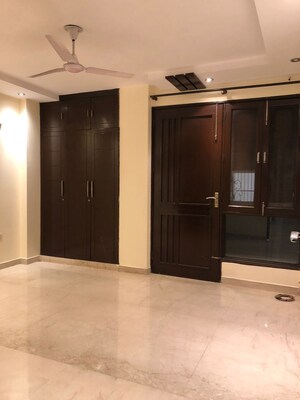 Room in 4 BHK Builder Floor at Anand Niketan – for Rent