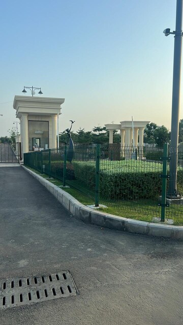  Plot – Exterior View View at BPTP District 3, Sector 85 - for Sale