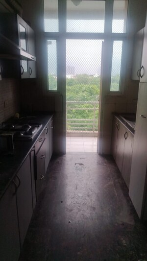 Building Lobby in 3.5 BHK Apartment at Mahagun Morpheus, Sector 50 – for Sale