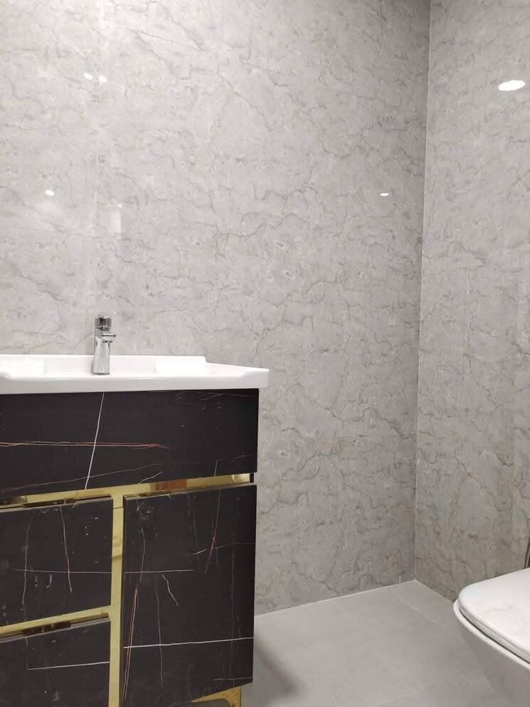 Attached Bathroom, saket 1 Bedroom 700 Sq.Ft. Apartment In Saket Delhi 9219283