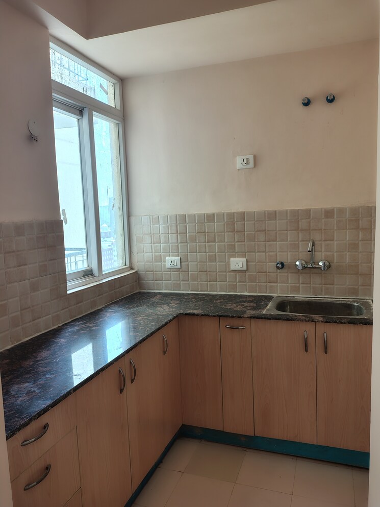 Kitchen, amrapali-dream-valley 2 Bedroom 805 Sq.Ft. Apartment In Tech Zone 4 Greater Noida Greater Noida 9219290