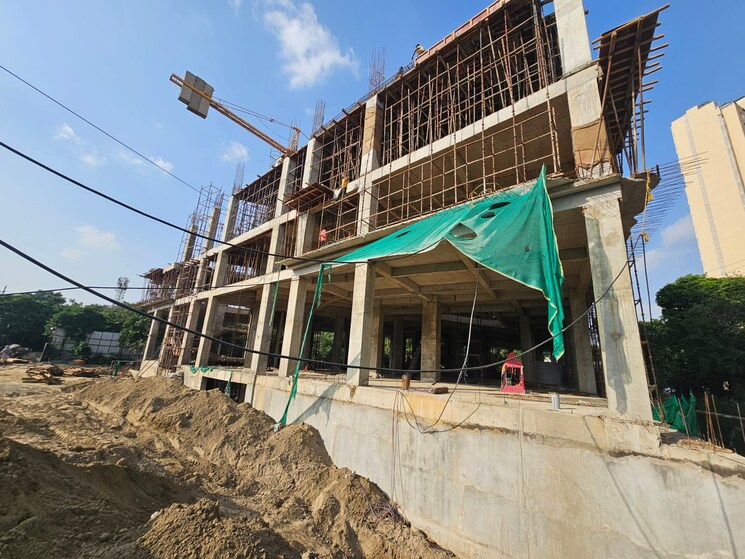 Exterior View, gygy-fiveo Commercial Shop 100 Sq.Ft. In Sector 50 Noida 9219301