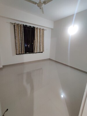 Room in 2 BHK Apartment at Eden Garden Tathawade, Tathawade – for Rent