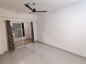 Room in 2 BHK Apartment at Eden Garden Tathawade, Tathawade – for Rent
