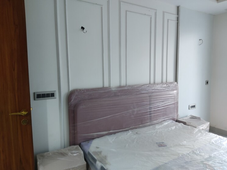 Bedroom, parklands 4 Bedroom 350 Sq.Yd. Builder Floor In Sector 85 Faridabad 9219316