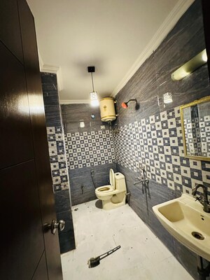 Bathroom in 2 BHK Apartment at Chattarpur – for Rent