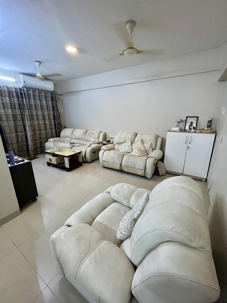 Team Area, raj-spaces-apartment 2 Bedroom 691 Sq.Ft. Apartment In Goregaon West Mumbai 9219373