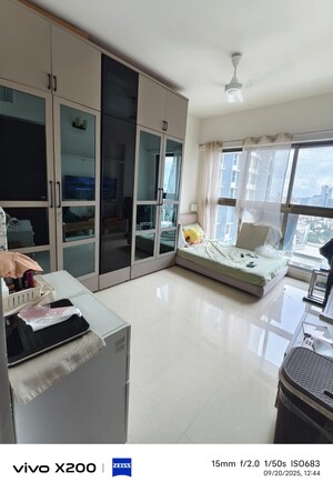 2 BHK Apartment For Rent in Raj Infinia, Malad West