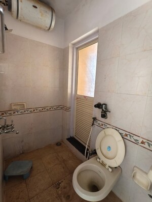 Bathroom in 2 BHK Apartment at K Raheja Palm Spring, Malad West – for Rent