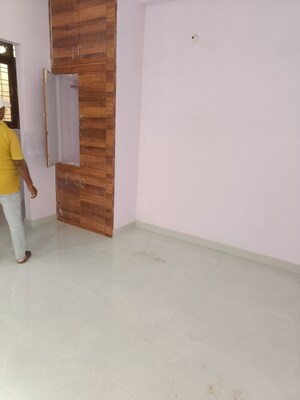 Room in 1 BHK Builder Floor at Sai Kunj New Palam  vihar, New Palam Vihar Phase 3 – for Rent