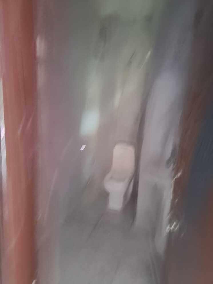 Bathroom, sai-kunj-new-palam-vihar 1 Bedroom 700 Sq.Ft. Builder Floor In New Palam Vihar Phase 3 Gurgaon 9219427