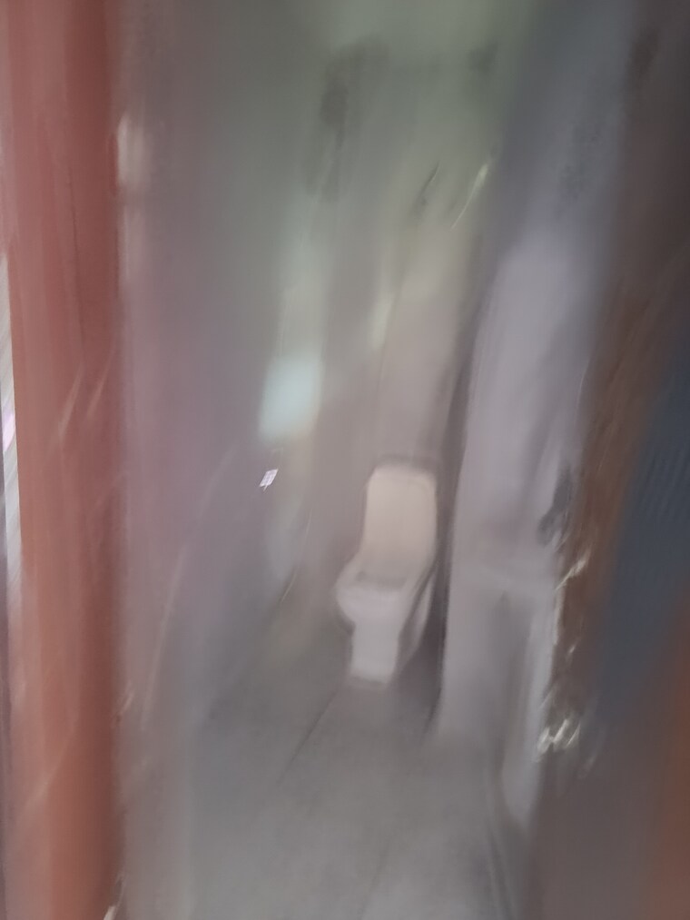 Bathroom, sai-kunj-new-palam-vihar 1 Bedroom 700 Sq.Ft. Builder Floor In New Palam Vihar Phase 3 Gurgaon 9219427