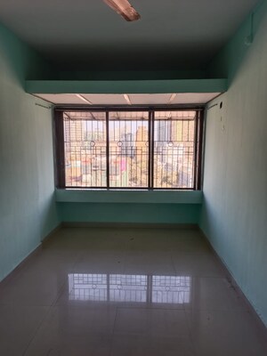 1 BHK Apartment For Rent in Mahalaxmi CHS Worli, Worli