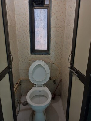 Bathroom in 1 BHK Apartment at Mahalaxmi CHS Worli, Worli – for Rent