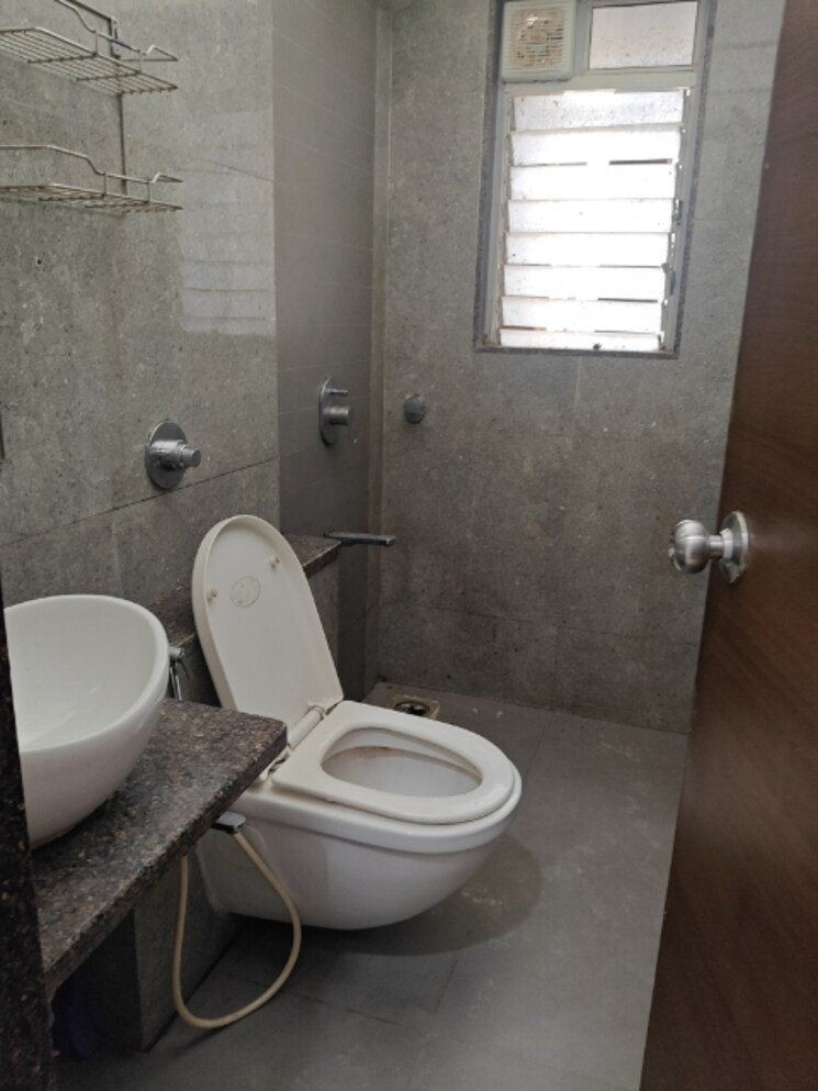 Bathroom, veena-serenity 2 Bedroom 631 Sq.Ft. Apartment In Chembur Mumbai 9219453