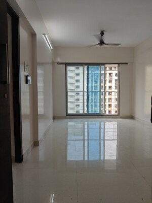Room in 1 BHK Apartment at Veena Serenity, Chembur – for Sale