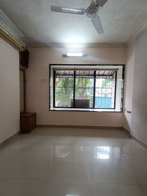 Room in 2 BHK Apartment at Swami Tower, Chembur – for Rent