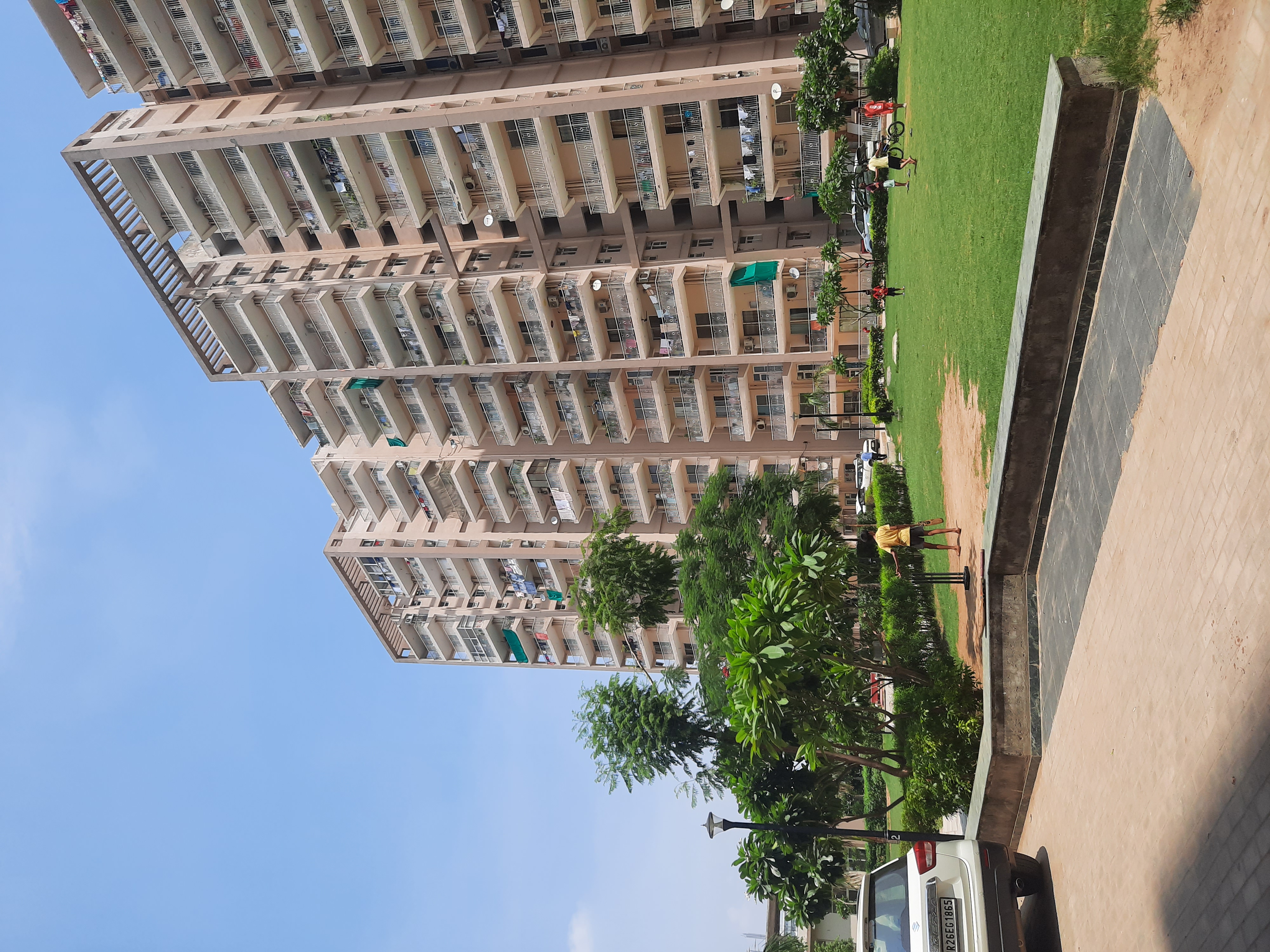 2 BHK + Extra Room 675 Sq.Ft. Apartment in Signature Global Proxima