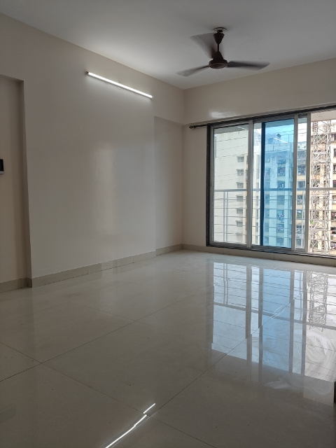 3 BHK + Servant Room Apartment For Rent in Veena Serenity