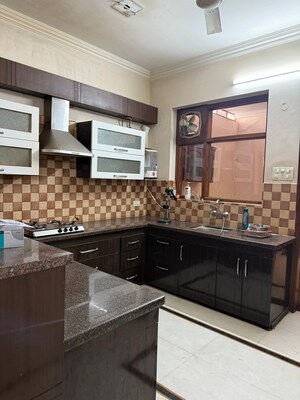 Kitchen in 5 BHK Villa at Sector 21 – for Rent
