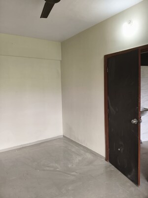 Room in 1 BHK Apartment at Sarvodaya Leela, Thakurli – for Rent