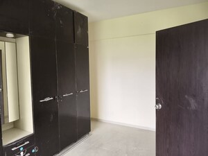 Room in 1 BHK Apartment at Sarvodaya Leela, Thakurli – for Rent
