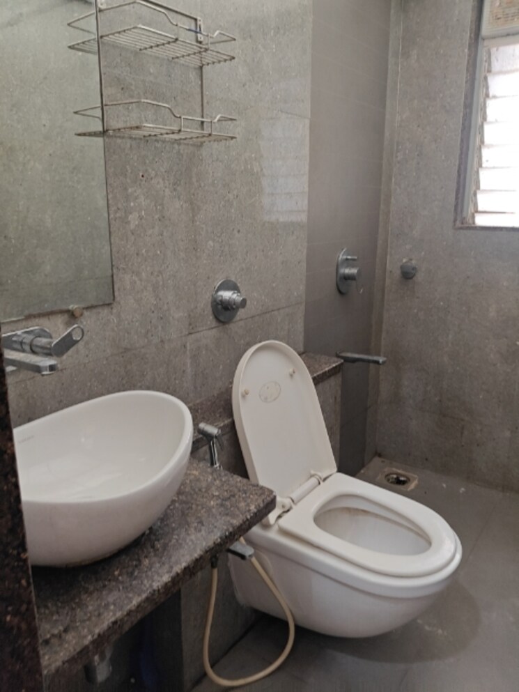 Bathroom, veena-serenity 2 Bedroom 631 Sq.Ft. Apartment In Chembur Mumbai 9219519