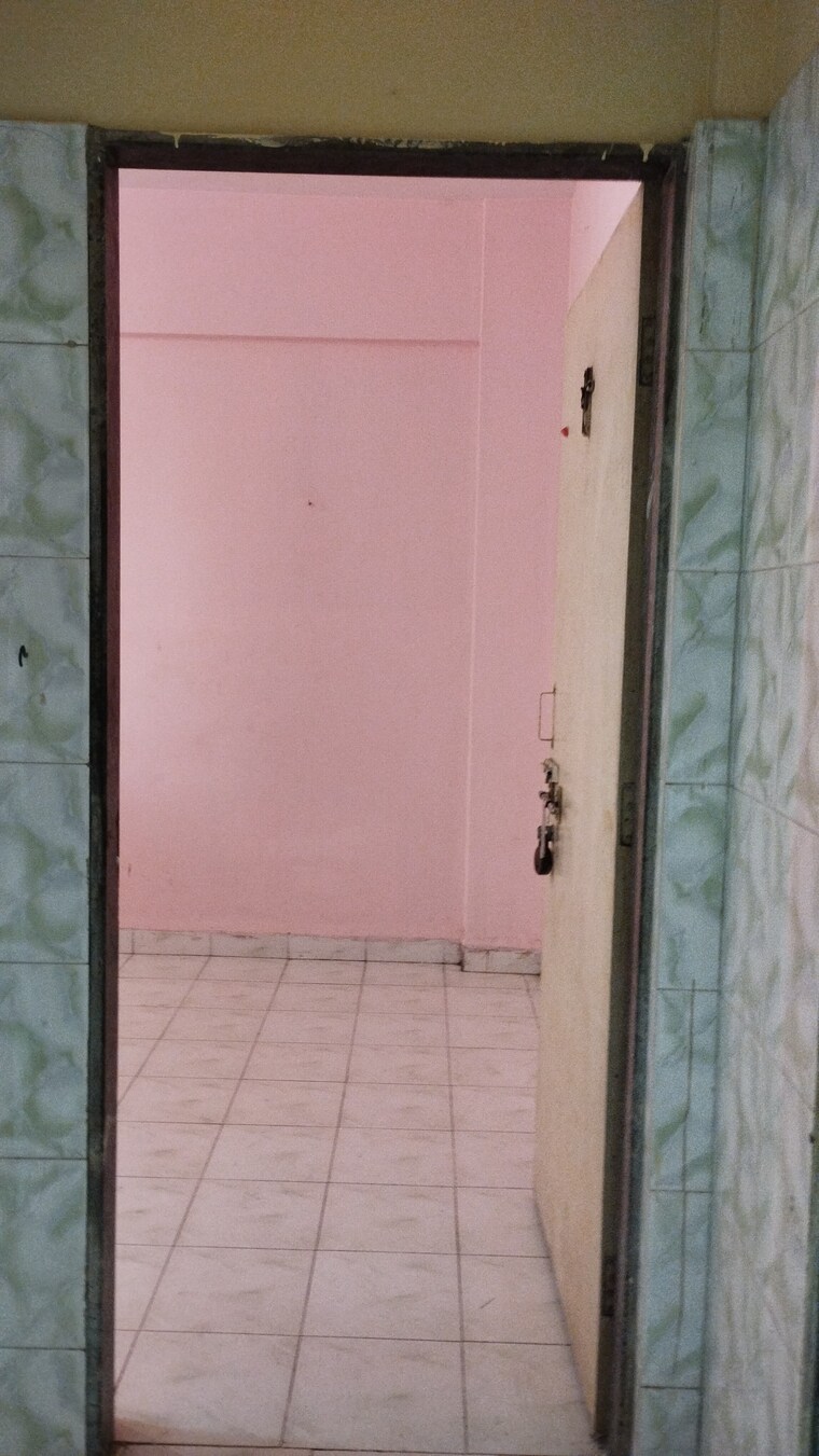 Bathroom, dombivli east 1 Bedroom 555 Sq.Ft. Apartment In Dombivli East Thane 9219522