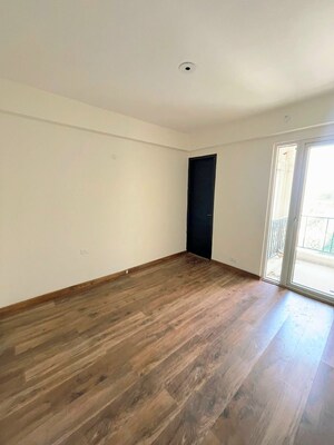 Room in 3 BHK Apartment at 3C Orris Greenopolis, Sector 89 – for Sale