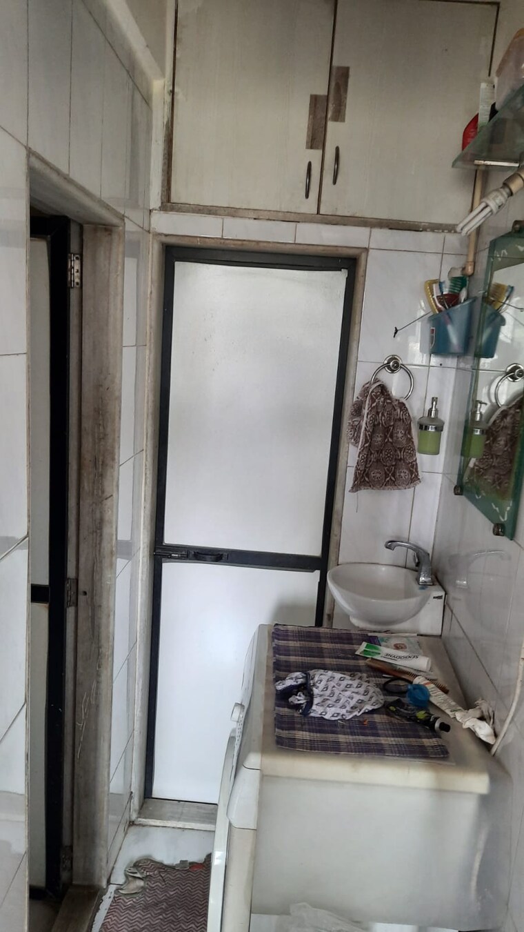 undefined, tolaram-building 1 Bedroom 440 Sq.Ft. Apartment In Chembur Mumbai 9219571