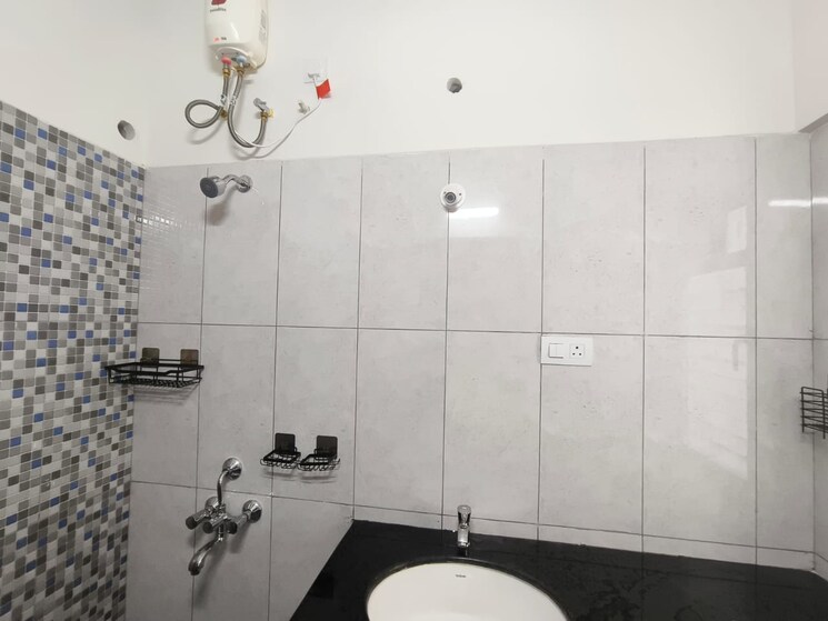 Bathroom, raheja-vistas 3 Bedroom 1540 Sq.Ft. Apartment In Nacharam Hyderabad 9219593