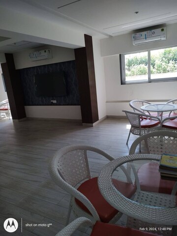 Parking in 2 BHK Apartment at Chembur – for Rent