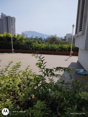 Balcony in 2 BHK Apartment at Chembur – for Rent