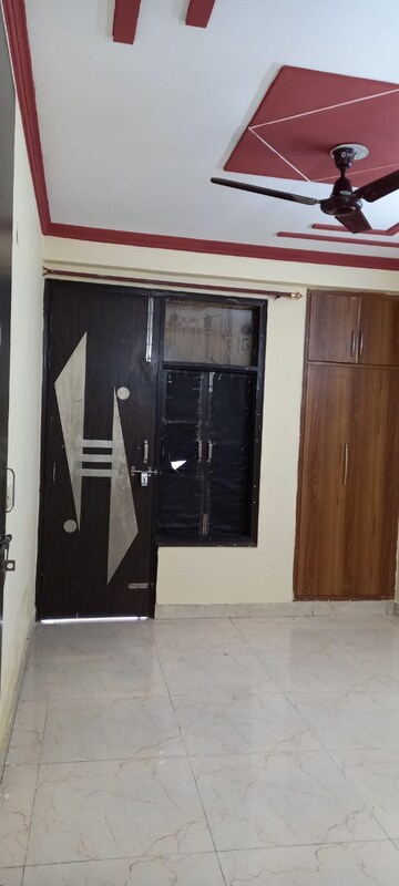 Building Lobby in 1 BHK Builder Floor at Palm Residency Chhatarpur, Chattarpur – for Rent