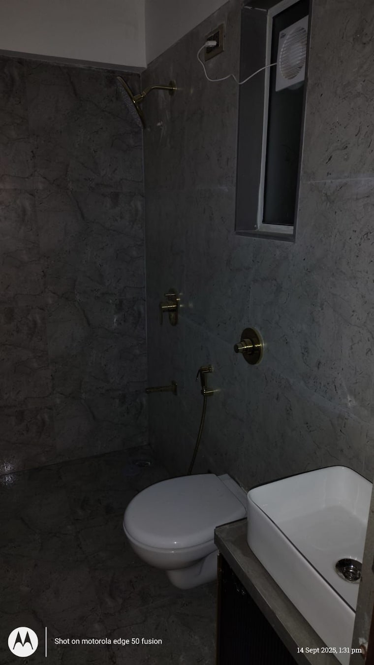 Bathroom, chaurang-heights 1 Bedroom 450 Sq.Ft. Apartment In Chembur Mumbai 9219609