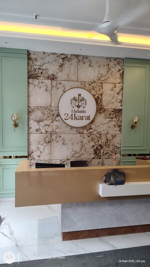 Bathroom in 1 BHK Apartment at Chaurang Heights, Chembur – for Rent