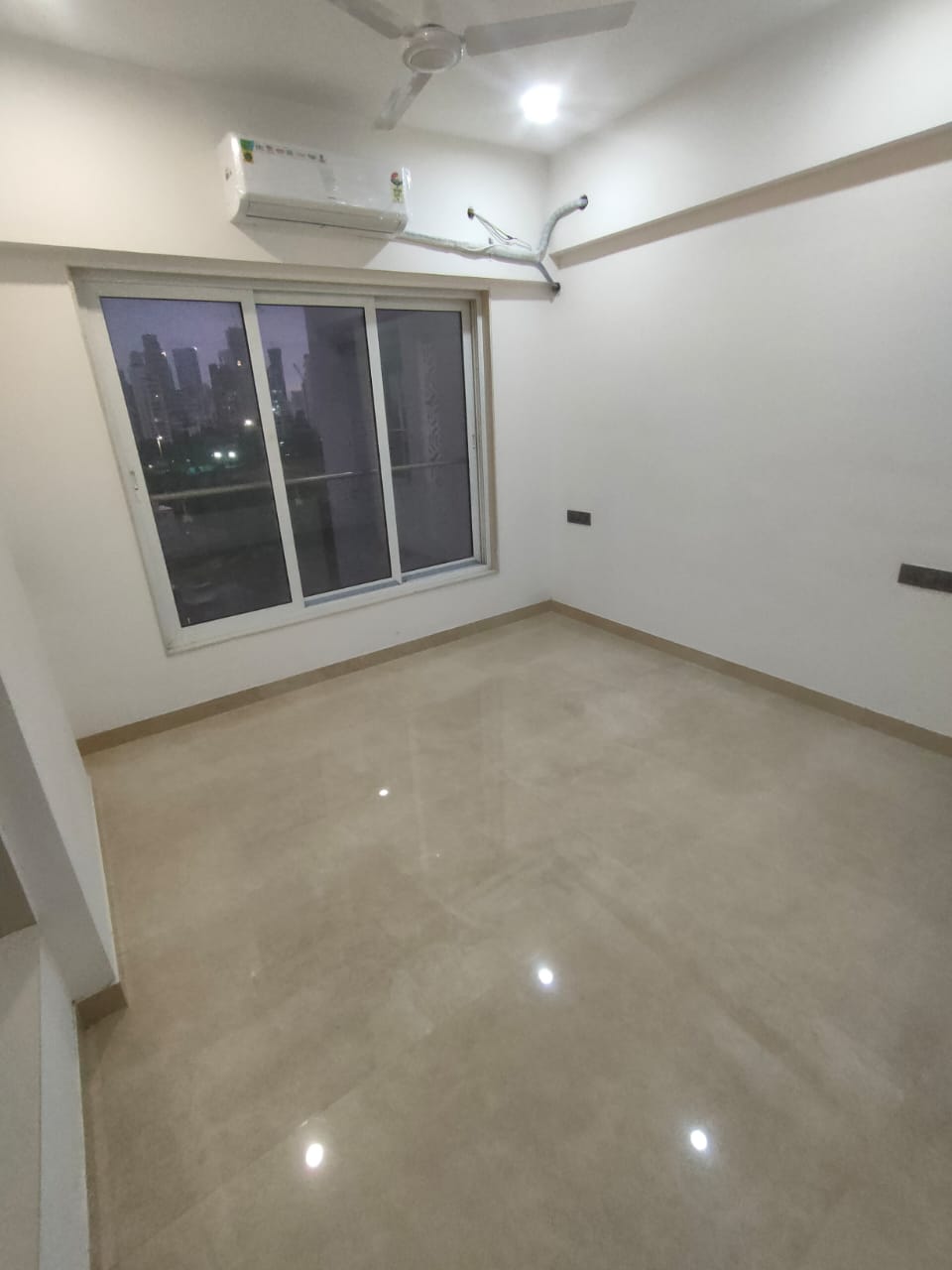 2 BHK + Pooja Room,Servant Room,Study Room,Extra Room Apartment For Rent in Dipti Ocean Terraces