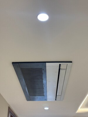 Furnished Amenities in 4 BHK Apartment at Greater Kailash I – for Sale