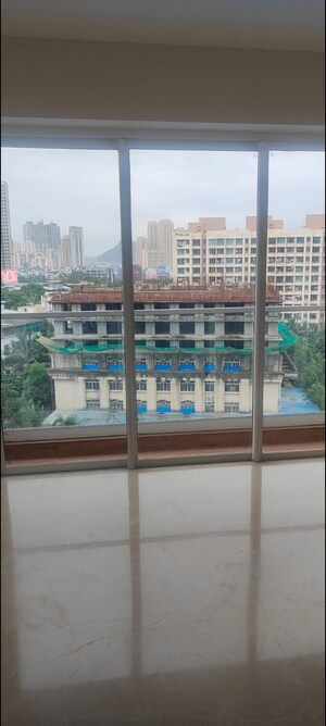 1 BHK Apartment For Rent in Indiabulls One Indiabulls, Pokhran Road No Two