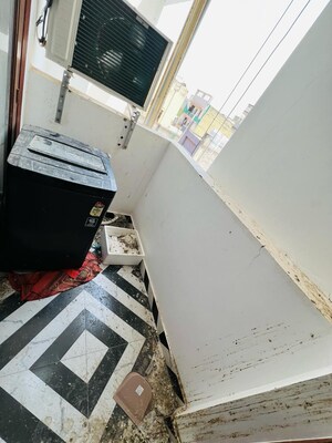 Balcony in 1 BHK Independent House at Chattarpur – for Sale