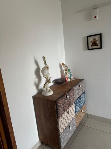 Furnished Amenities in 3 BHK Apartment at Allwin El Spazia, Sanauli – for Rent