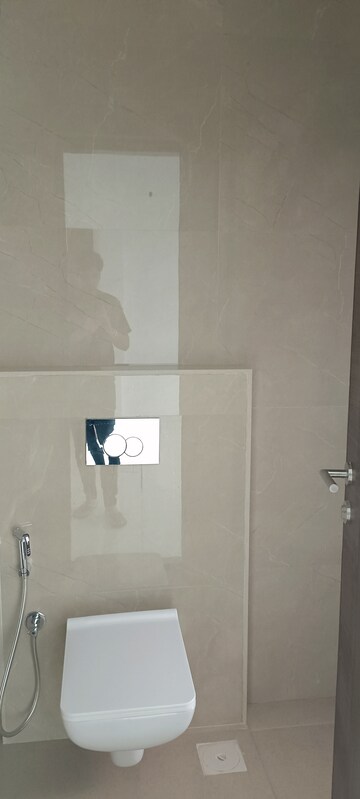 Bathroom in 2 BHK Apartment at Arkade Aura, Santacruz West – for Sale