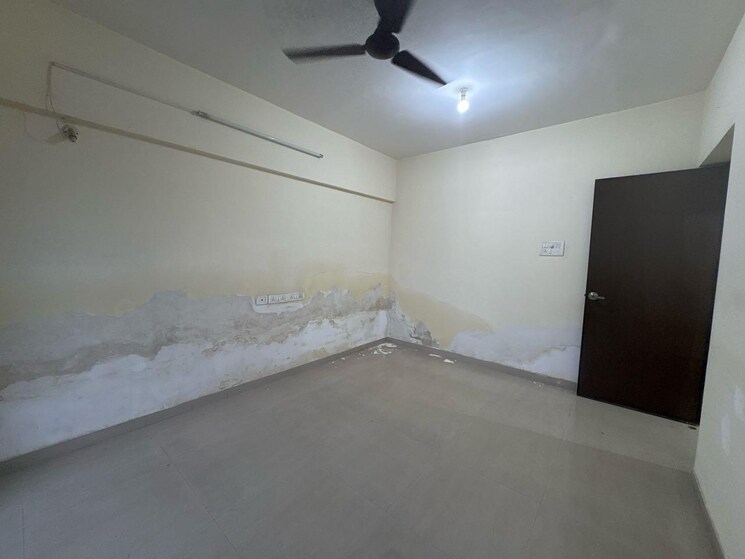 Room, sunil-nivas-society 2 Bedroom 860 Sq.Ft. Apartment In Andheri West Mumbai 9219757