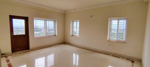 Room in 5 BHK Apartment at Hm Grandeur, Frazer Town – for Sale