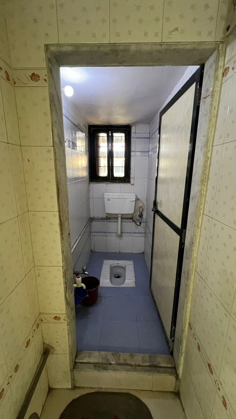 Bathroom, devnani-kailasa 2 Bedroom 711 Sq.Ft. Apartment In Chembur Mumbai 9219769