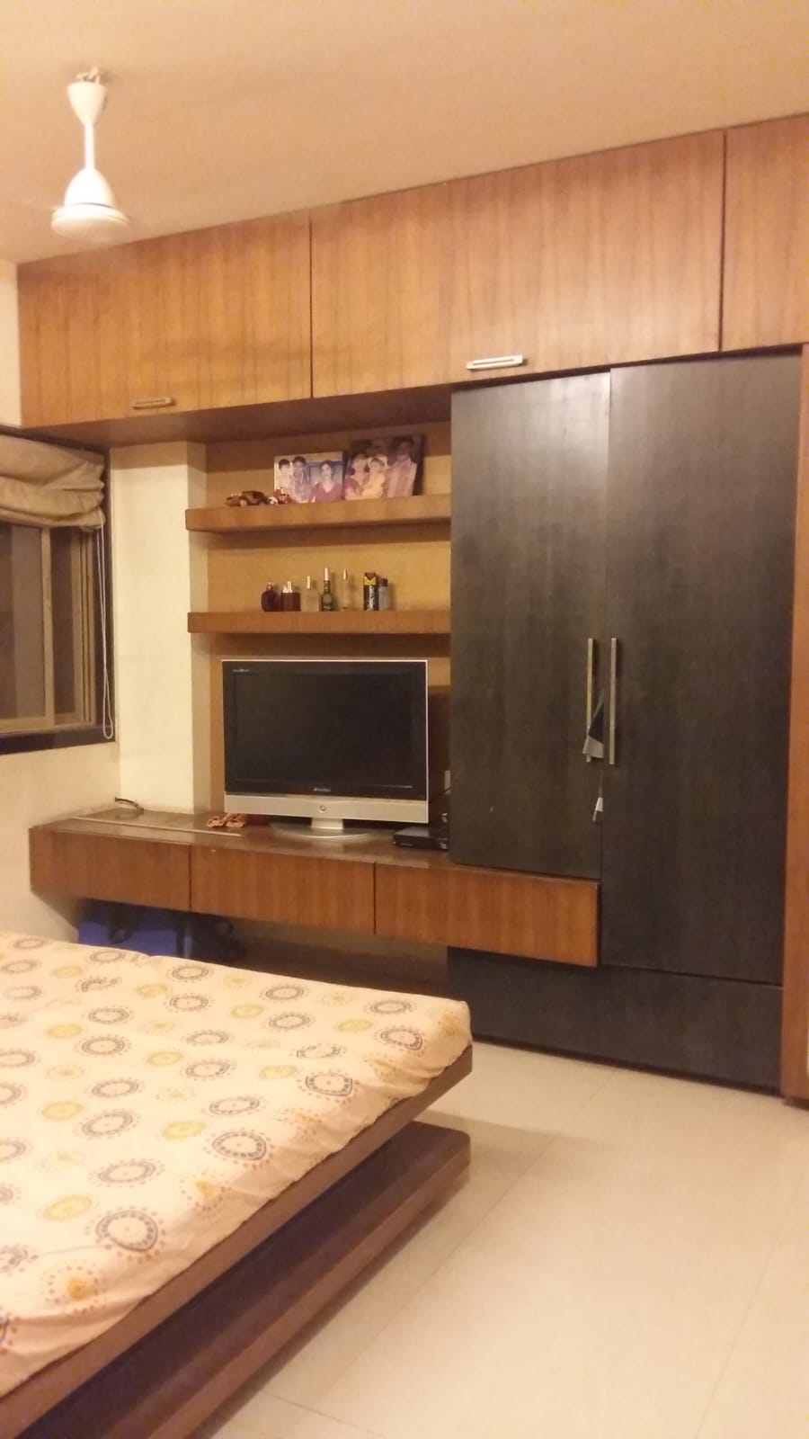 3 BHK + Pooja Room,Servant Room,Study Room,Extra Room Apartment For Sale in Lakhanis Galaxy
