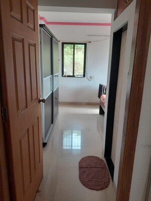 Room in 2 BHK Apartment at Cubic Mall, Chembur – for Rent