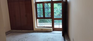 Room in 3 BHK Independent House at RWA Apartments Sector 40, Sector 40 – for Rent