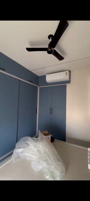 Room in 2 BHK Apartment at Runwal Eirene, Balkum Pada – for Sale