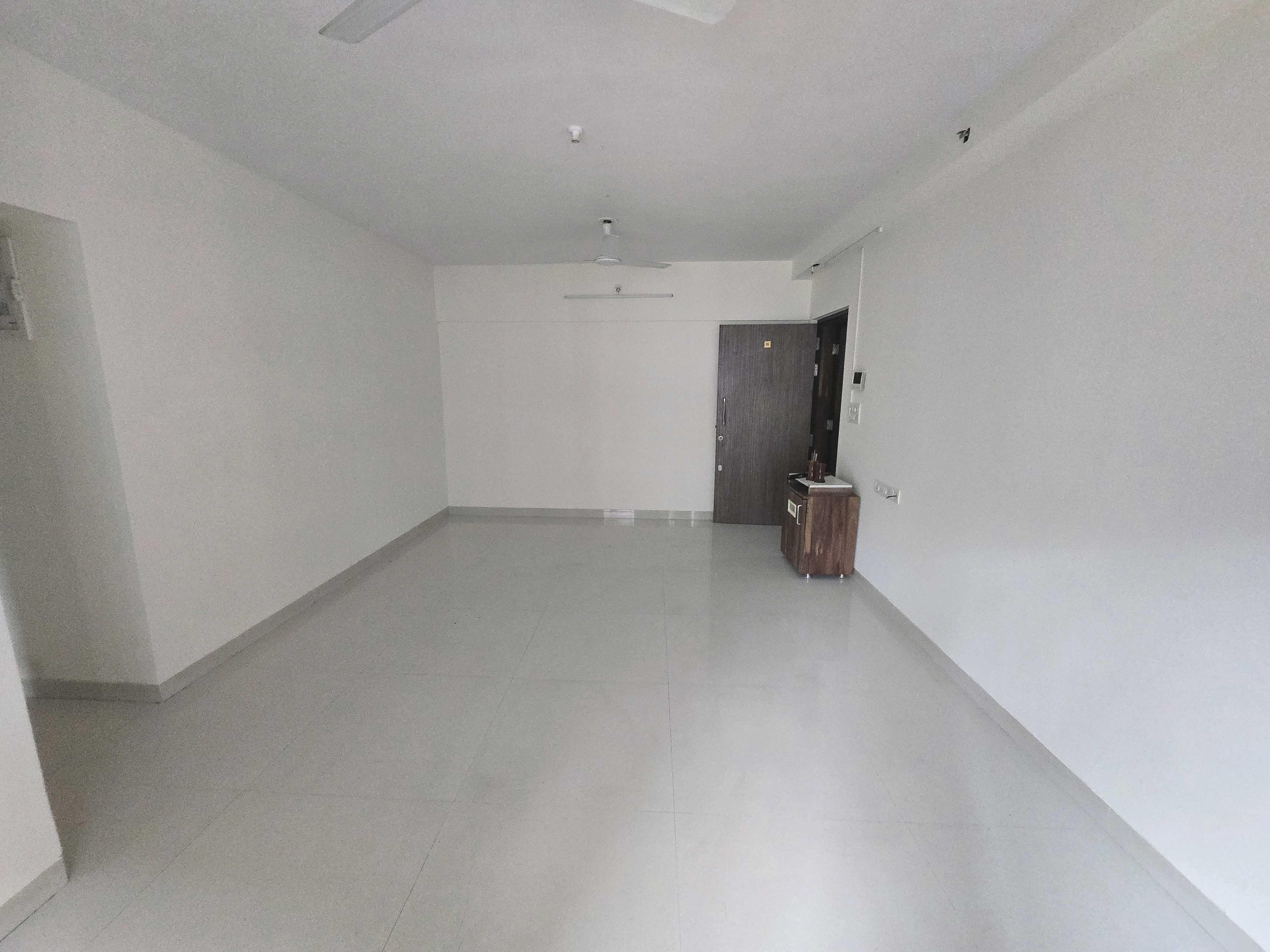 2 BHK + Pooja Room Apartment For Rent in Lokhandwala Complex